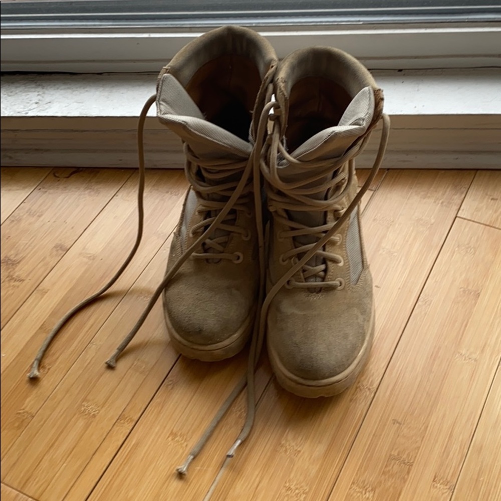 Yeezy boots !!